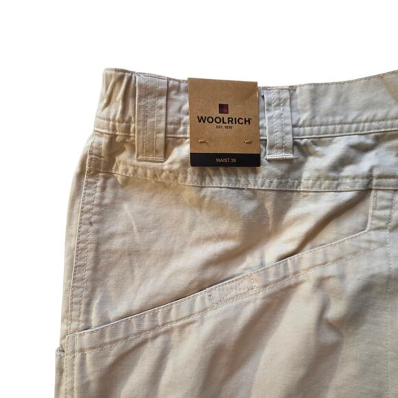 Woolrich Men's Cargo Shorts NWT Size 38 Ridley Creek in Stone, 10" inseam Cotton - Picture 8 of 12